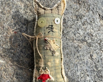 Primitive Cat from Antique Quilt, Farmhouse  Kitten: Hand Sewn Folk Art Cat Shelf Sitter