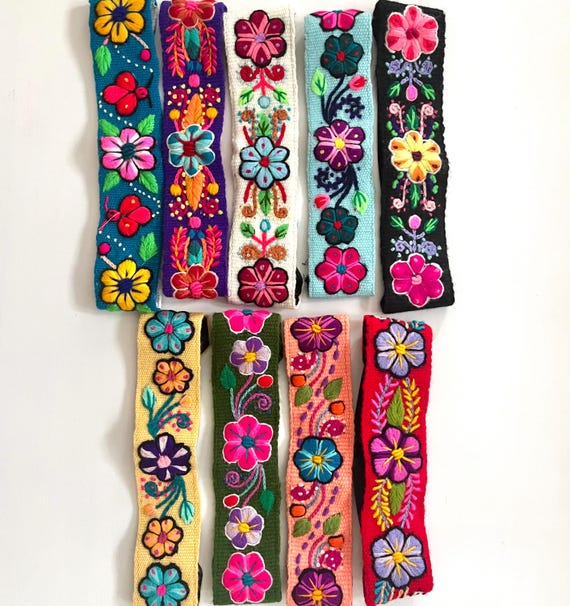 White Embroidered Headband. Peruvian Ayacucho Handmade  display picture 2