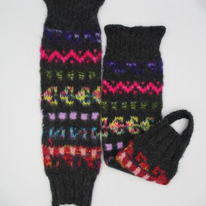 Alpaca Blend Leg Warmers Hand knitted/Peruvian Leg Warmer Multicolor/Polainas from Peru Gray with purple