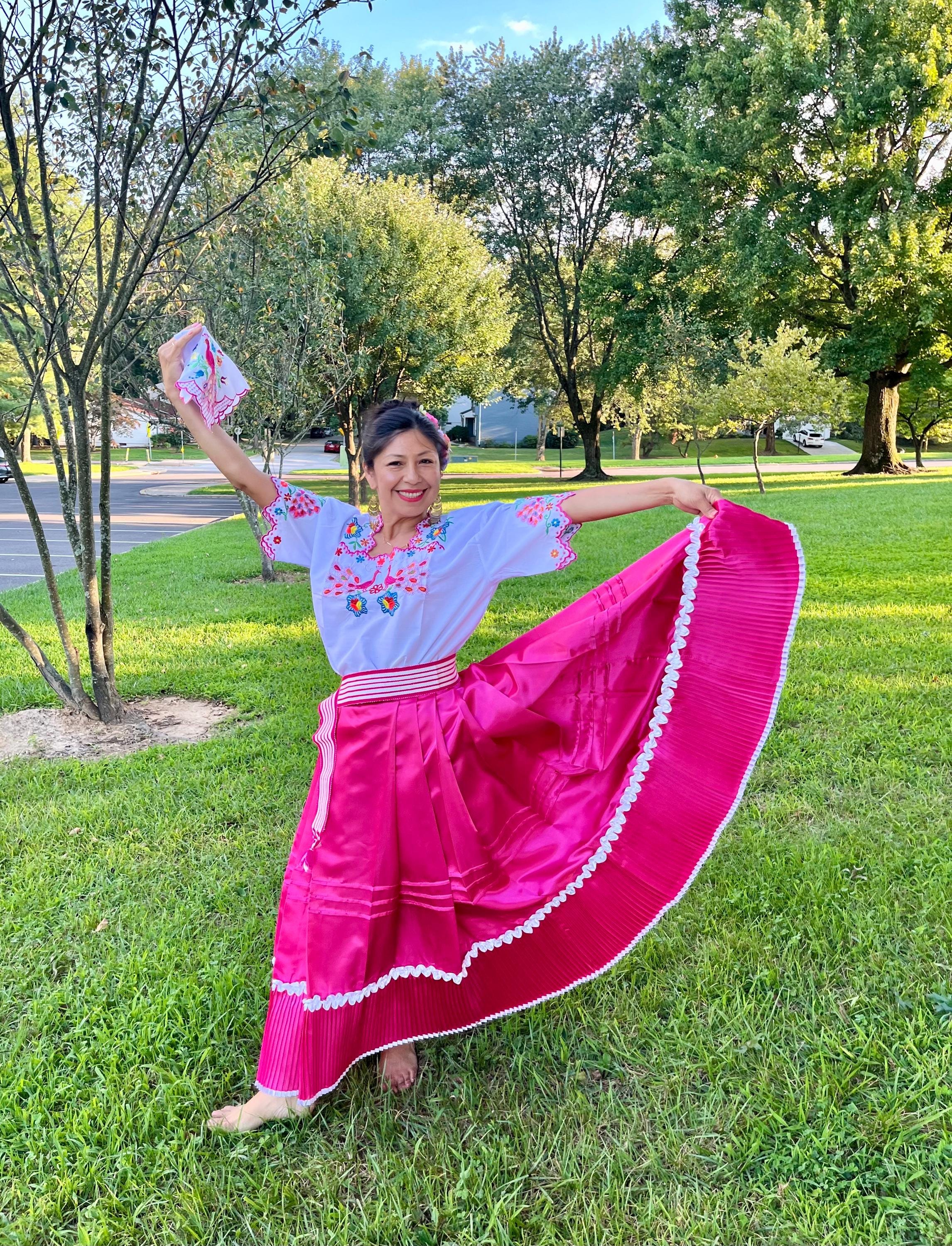 Typical Costume Size SMALL MEDIUM Hot Pink. Traditional Clothing marinera Nortena. Trajes Tipicos Del Peru. Etsy New Zealand