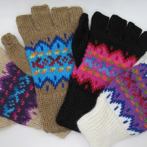 100% Alpaca Convrtible Glittens for adults/Peruvian Alpaca Mittens with natural dyed colors/Peruvian Alpaca gloves and mittens