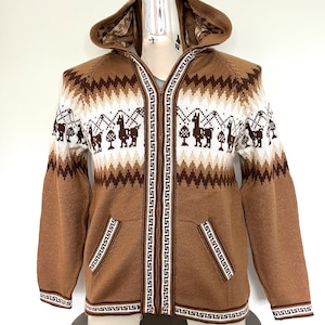 Men Hooded Sweater LARGE . Peruvian Unisex Sweater with llama design. Alpaca blend Cardigan Pullover Zipper Jacket
