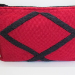 Handmade Alpaca Wool crosbody bag/Handcrafted Alpaca Black and Red Purse