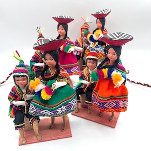 Peruvian Handmade Dolls, Folk Art Dolls 7" tall