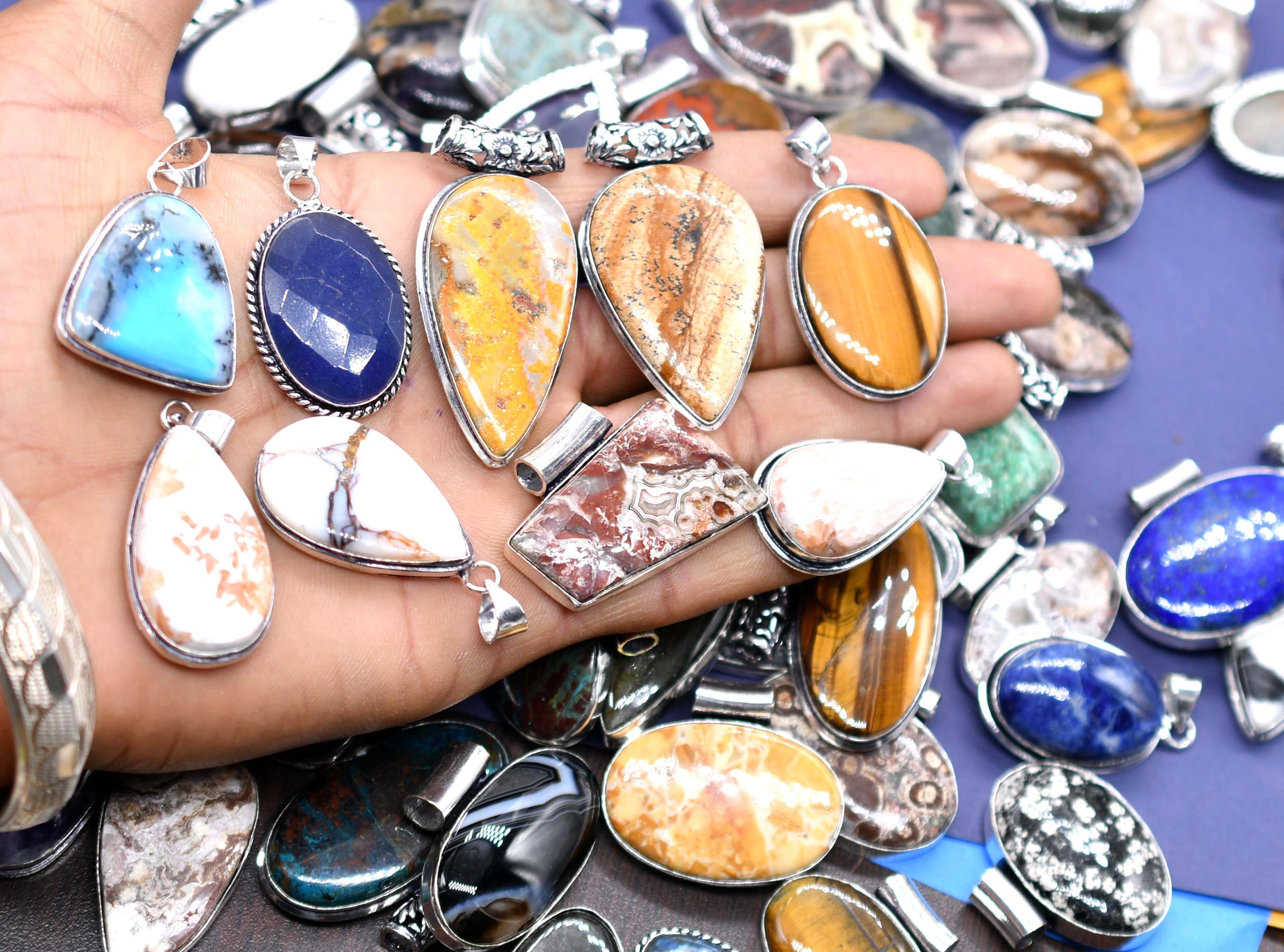 Wholesale Lot Of 30 Hippie Cabochon Pendant Necklaces – Bulk Jewelry Lot
