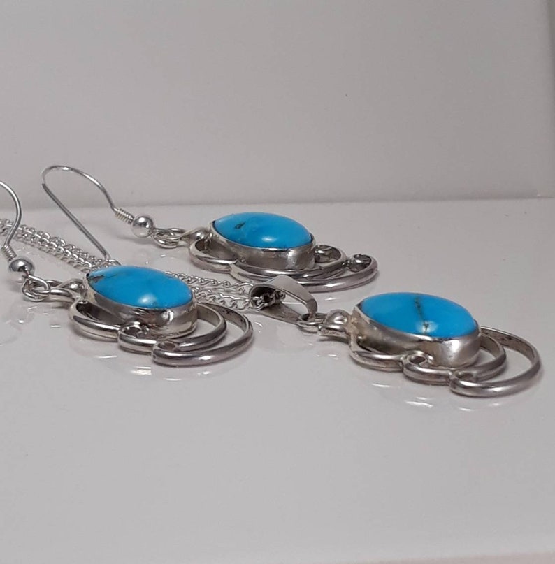Earring and Pendant Set