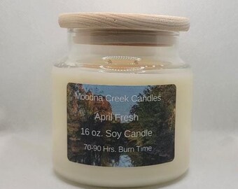 April Fresh Candle – Clean Laundry Scented Soy Candle – Fresh Linen Candle – Gift for Her