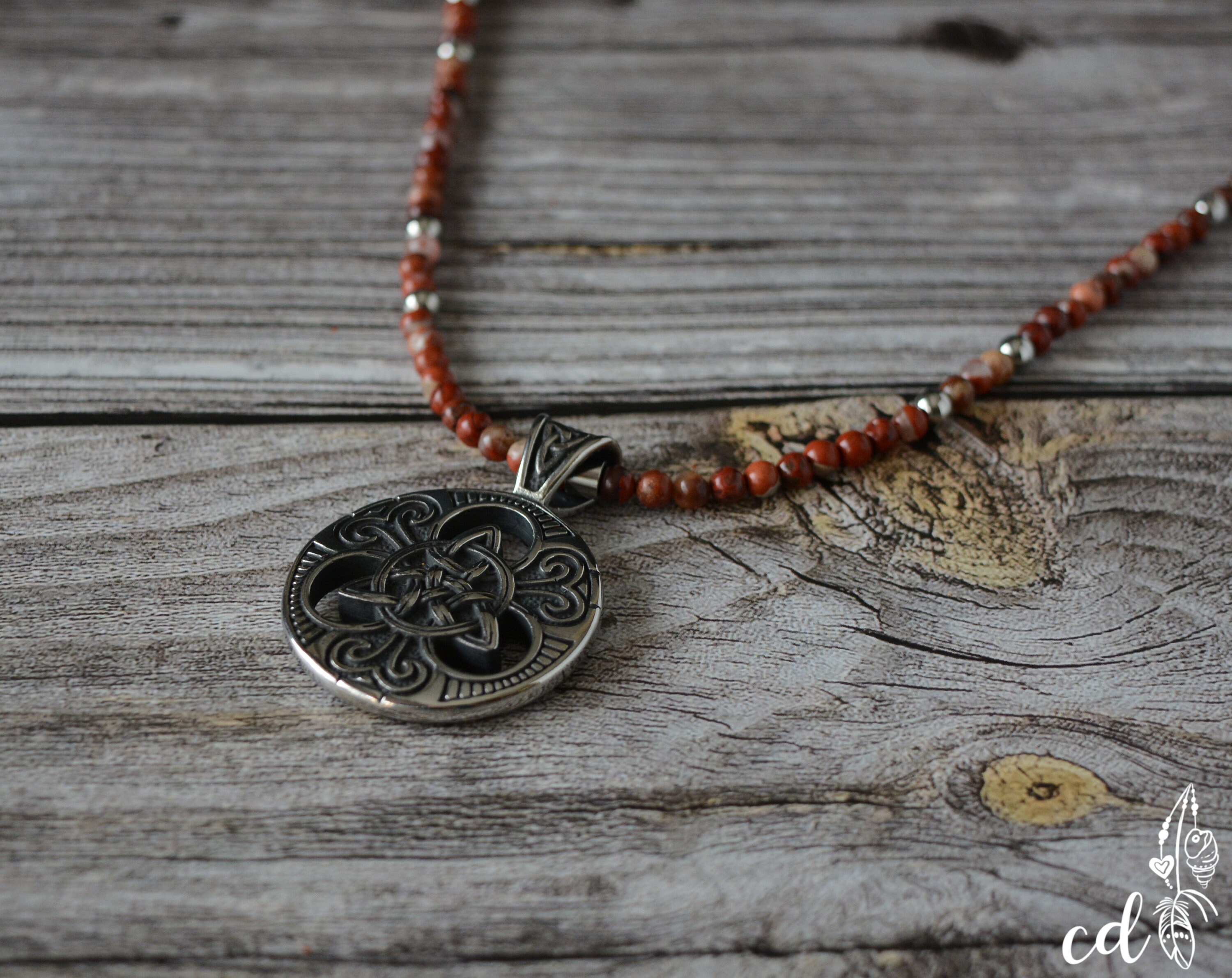 Stainless steel Dara knot necklace for men or women. Choose Etsy