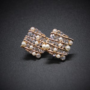 CZ Diamond Pearl & Gold Earrings, Wedding, Bridesmaids, Gifts for Her, Special Occasion, Prom, Wedding Accessories, Elegant, Delicate Dainty