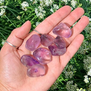 Natural Amethyst Tumbled Stone - Healing Purple Crystal for Peace, Meditation, Spiritual Growth, Ideal for Chakra Balancing Home Decor