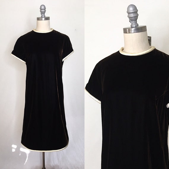 Vintage 60s Suzy Perette Chocolate Brown Velvet Te