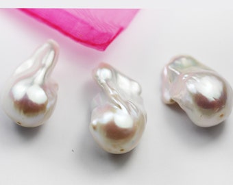 1pc white baroque pearl , for making freshwater pearl pendant,  0.8mm center hole