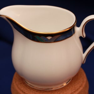 Creamer Royal Kelly by Lenox