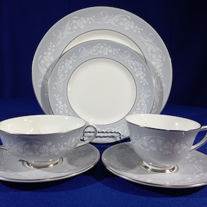 42Pcs Dinner Set (6x7 Piece Place Setting) Valleyfield by ROYAL DOULTON