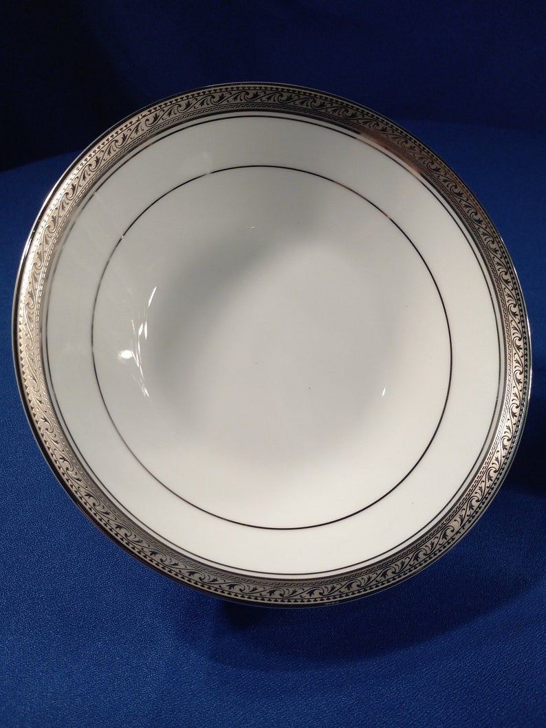 Noritake Crestwood Dinnerware