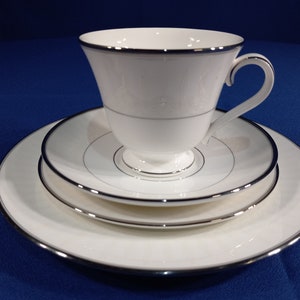 4 Piece Place Setting Lismore Platinum by WATERFORD CHINA