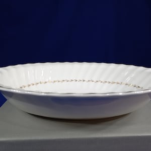 10&quot; Oval Vegetable Bowl Adrian by ROYAL DOULTON