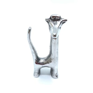 手作りピューター製キリンリングホルダー：動物愛好家へのギフト