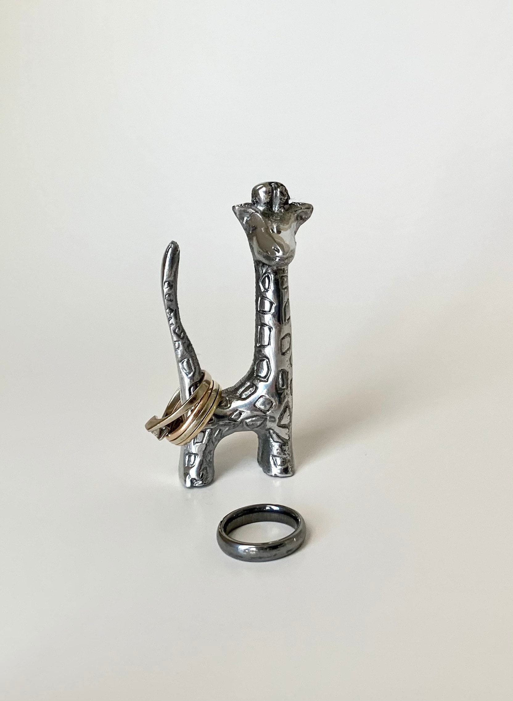 Giraffe Ring Holder Australia