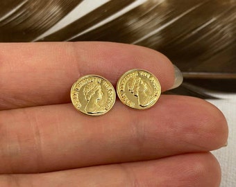 Vintage Queen Coin Stud Earring,18K Yellow Gold Coin Stud Earring,Coin Stud Earrings