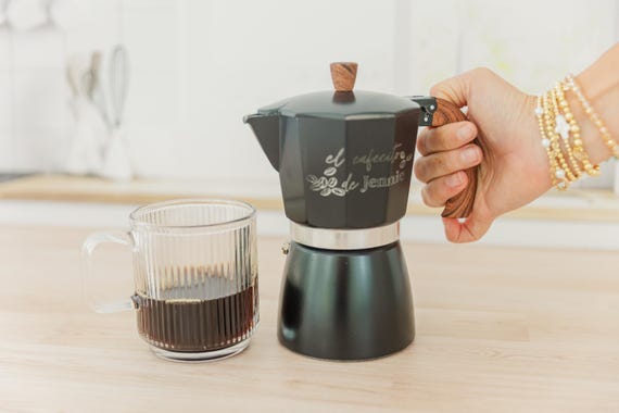 Personalized Stovetop Espresso Maker – Custom Moka Pot with Name | Spanish Gift for Coffee Lovers | 3 or 6 Cups Greca Coffee Maker