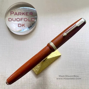 PARKER Duofold  Danish Vintage fountain pen rare color terracotta - original gold nib EF - excellent conditions