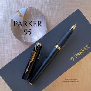 Parker 95 preto fosco epóxi GT Vintage caneta-tinteiro ponta dourada F excelente estado de hortelã na caixa original NOS