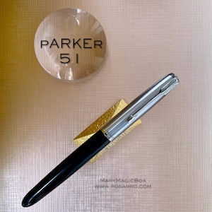 PARKER 51 Vintage fountain pen  black -steel cap  original gold nib M Excellent condition
