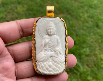 Buy Buddha Locket Online In India 