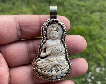 Meditating Buddha Tibetan Silver Pendant, Buffalo Bone Healing Yoga Jewelry, Tranquility Pendant, Spiritual Jewelry, Buddha Bone Pendant