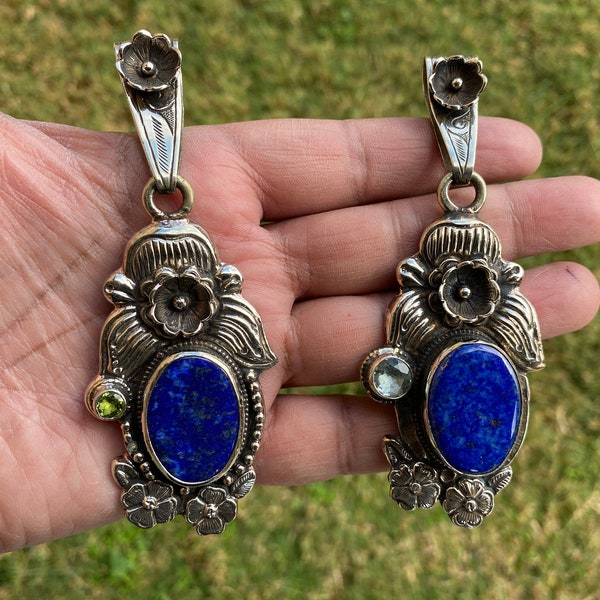 Lapis Lazuli Tibetan Silver Pendant,  peridot or Aquamarine  Gemstones, Ethnic Jewelry, Pendant for Necklace, Jewelry from Nepal, Birthstone