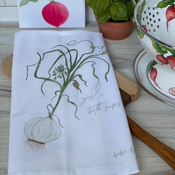Garlic with Scapes Tea Towel, Garlic with Scapes Flour Sack Towel, Garlic Tea Towel, Garlic Flour Sack Towel, Herb Tea Towels,Eco-Friendly