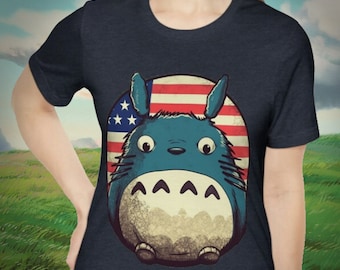 Studio Ghibli Themed Totoro con la camisa de la bandera estadounidense, ¡tan lindo!