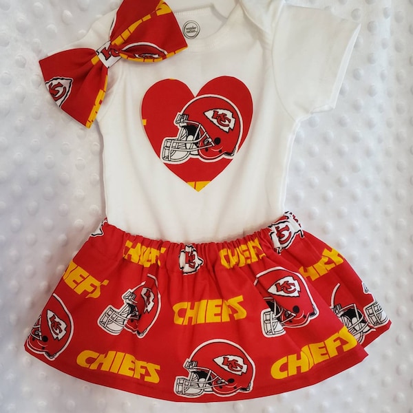 Kansas City Chiefs Baby Girl Clothing Set