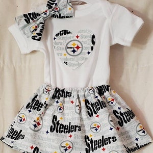 Pittsburgh Steelers Baby Girl Clothing Set