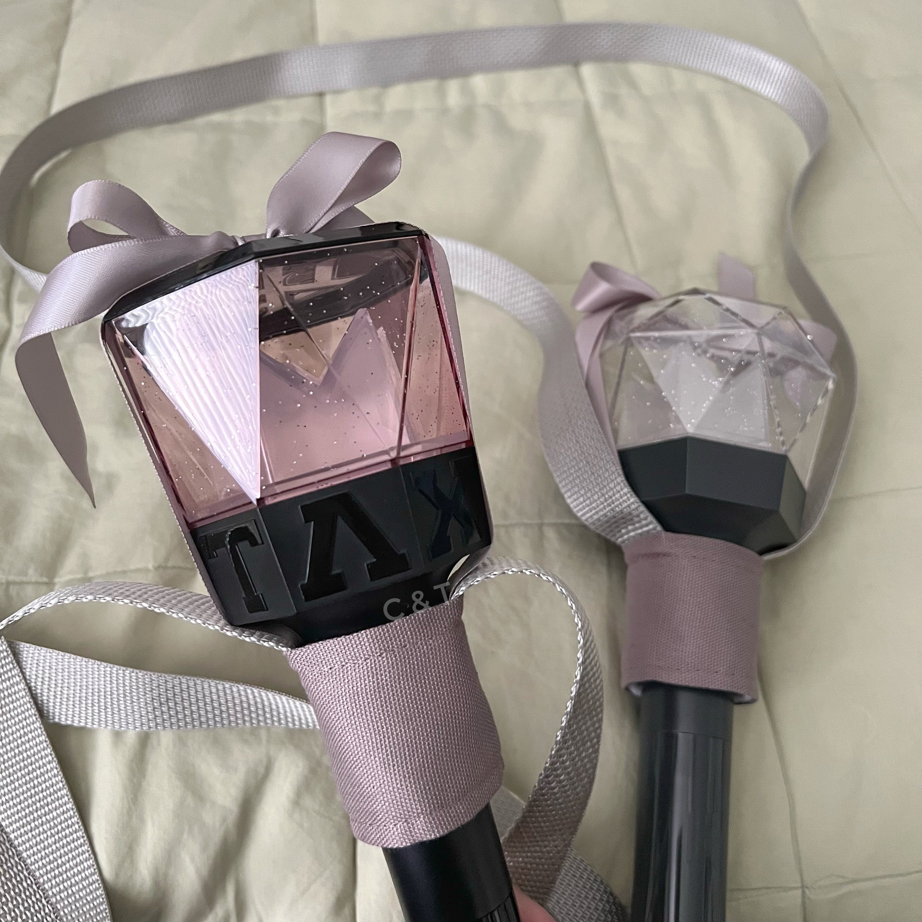 Kpop Lightstick Holder / Lightstick Carrier Etsy