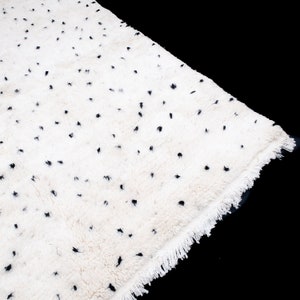 Minimalist Moroccan Rug With and Black Polka Dots, Custom White Beni Ourain , Natural Wool Spotted Handmade Shag Rug, Berber Dot Carpet image 5