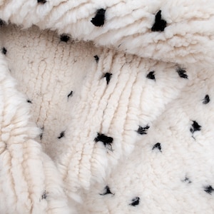 Minimalist Moroccan Rug With and Black Polka Dots, Custom White Beni Ourain , Natural Wool Spotted Handmade Shag Rug, Berber Dot Carpet image 1