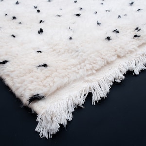 Minimalist Moroccan Rug With and Black Polka Dots, Custom White Beni Ourain , Natural Wool Spotted Handmade Shag Rug, Berber Dot Carpet image 8