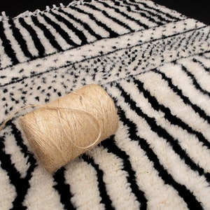 Striped Beni ourain rug Custom Morrocan Rug Beni rug Wool Berber rug Beni ourain rug Custom rug Handmade rug Moroccan rug image 4