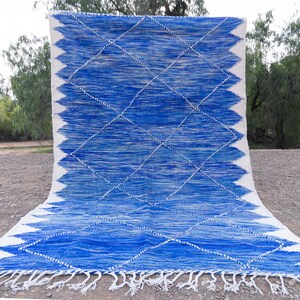 Blauw plat vloerkleed | Zacht kelimtapijt van wol en jute | Handgemaakt platbinding | Zanafi-kelimtapijt aangepast formaat