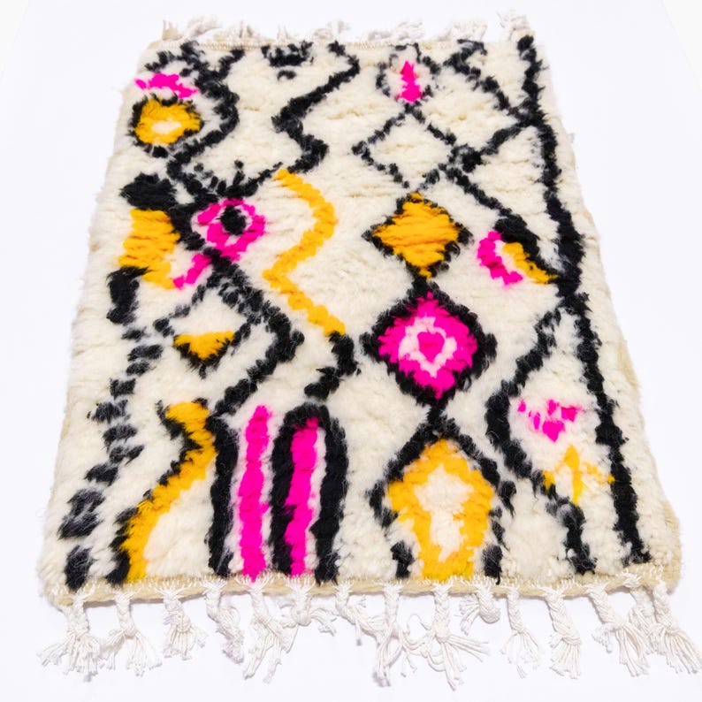 Small Moroccan Rug 2x3, Wool Bath Mat, Fringe Rug for Entry, Shag Pile