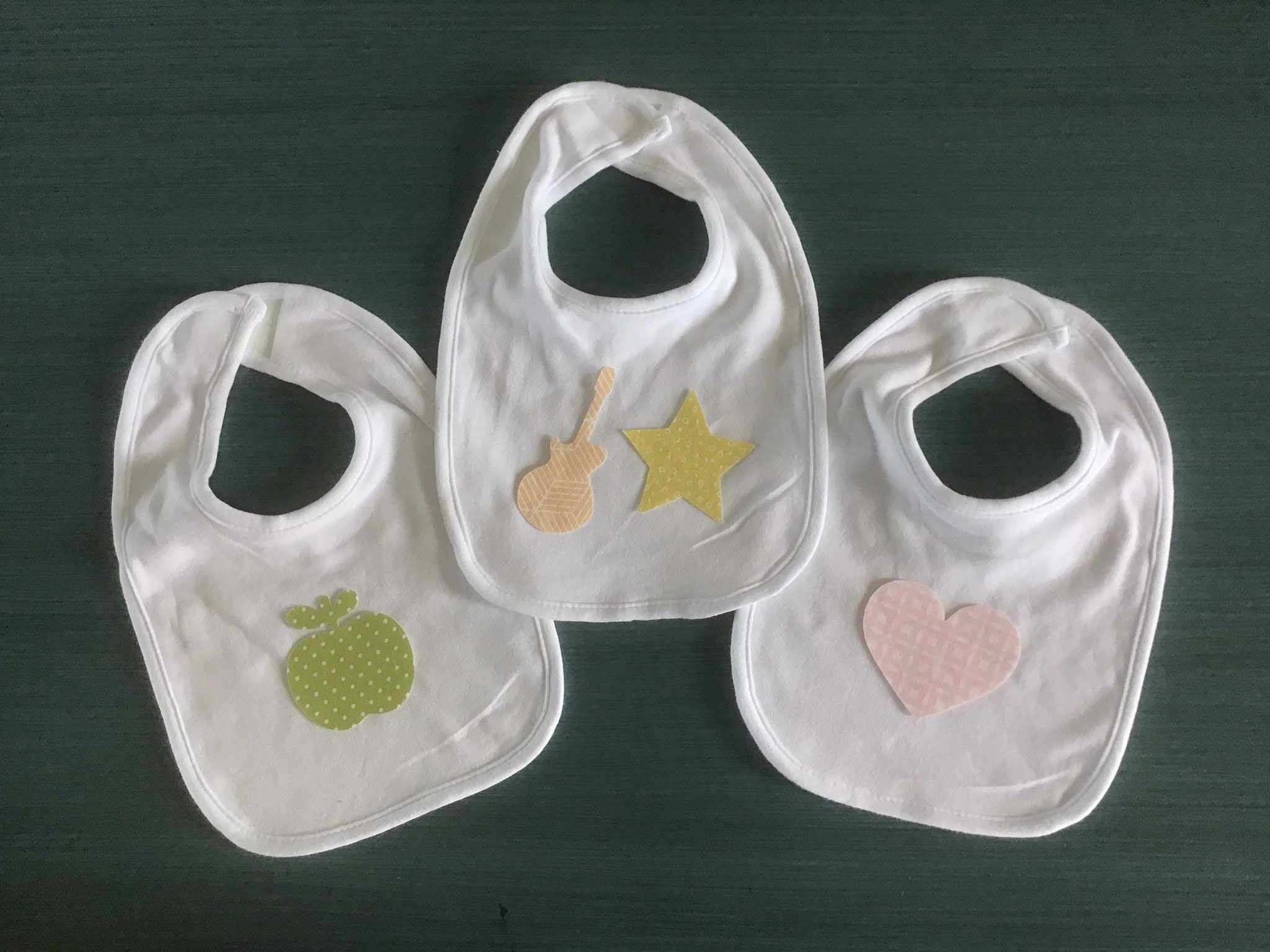 Bib Decorating Kit for Baby Shower Activity, Ironon Fabric Appliques
