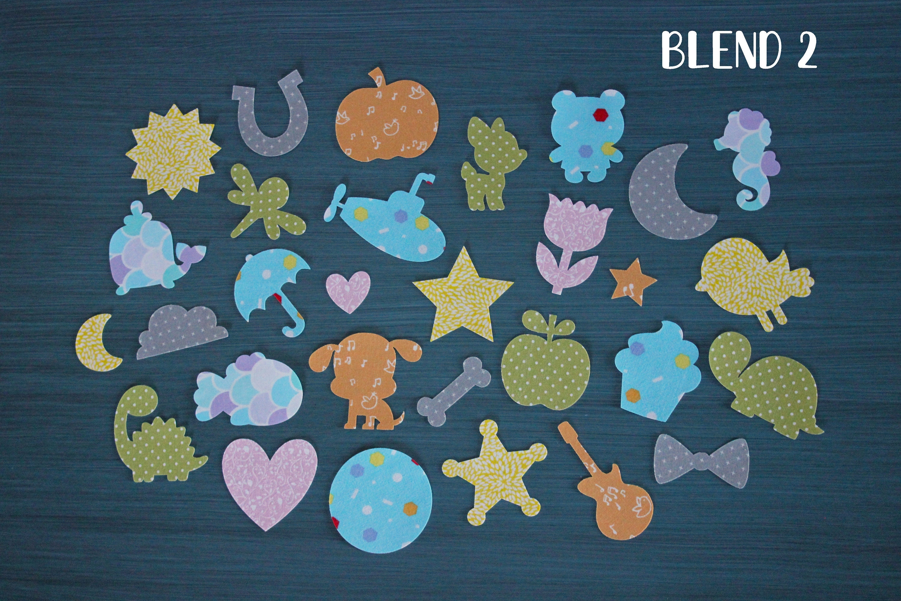 Bib Decorating Kit for Baby Shower Activity, Ironon Fabric Appliques