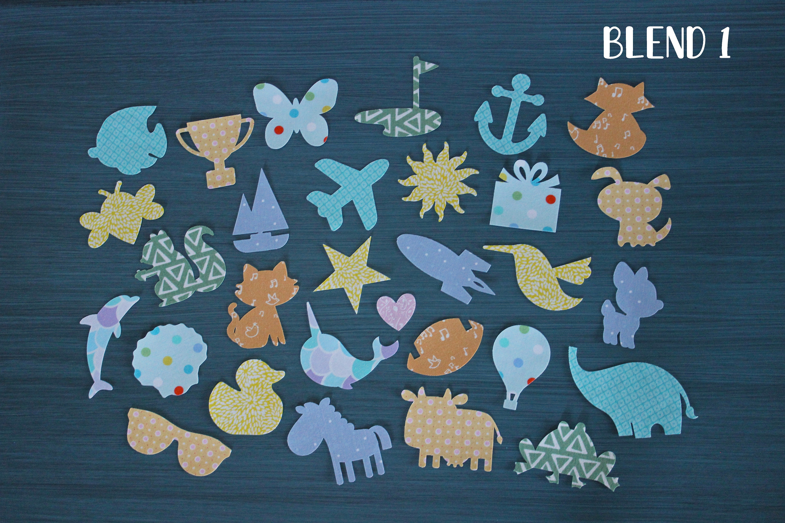 Bib Decorating Kit for Baby Shower Activity, Ironon Fabric Appliques