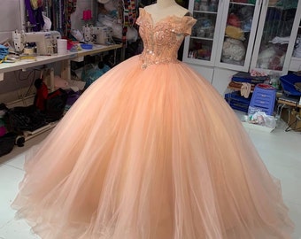 Long Prom Dress  - Off the Shoulder Wedding Dress Lace Beads Appliqued - Evening Gown Tulle