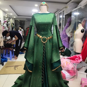 Queen Elinor adult costume, Costume Cosplay Green Scottish, Queen Elinor Brave, Scottish Costume, Disney Inspired