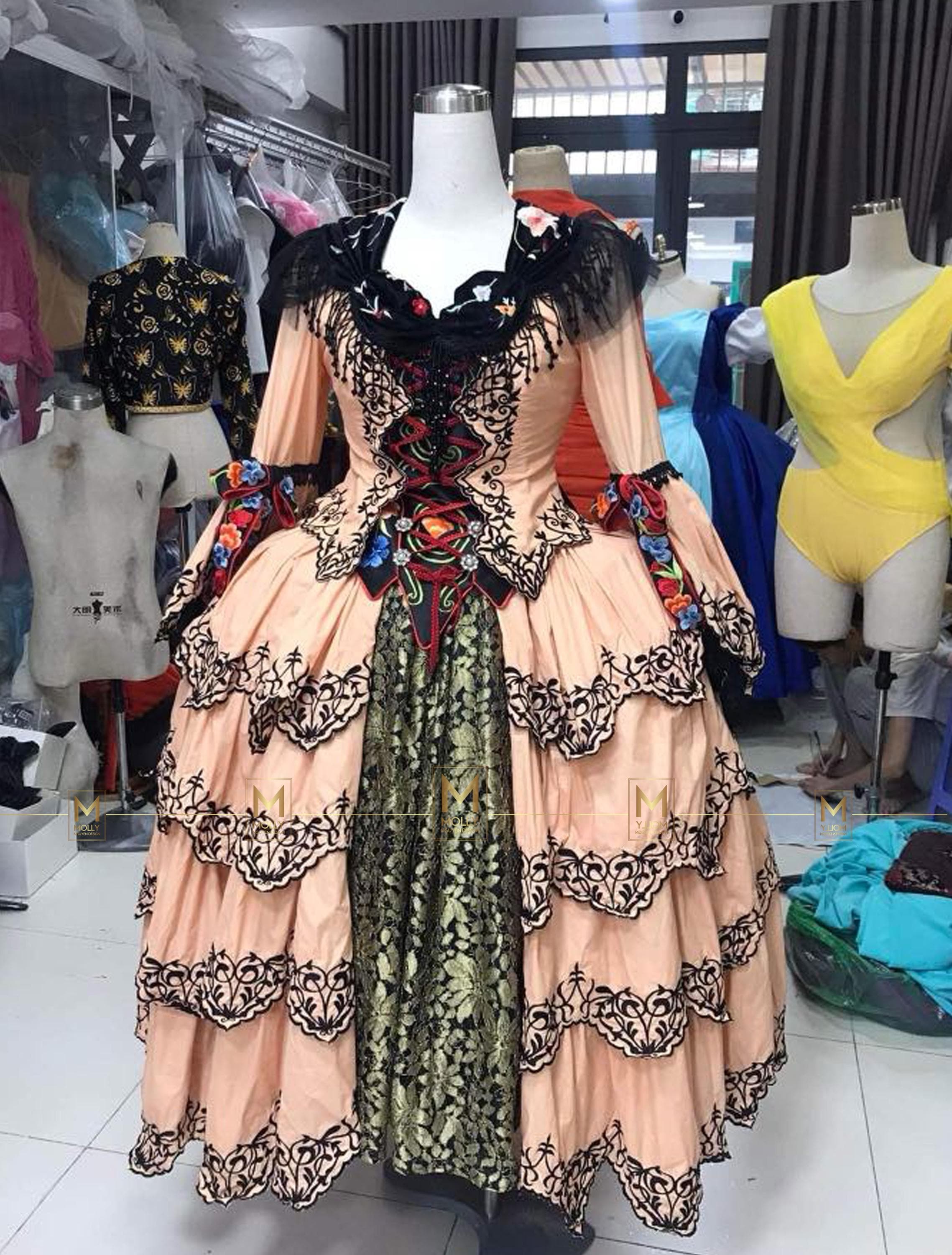 Christine daae dress - Etsy 日本