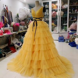 stunning yellow dresses