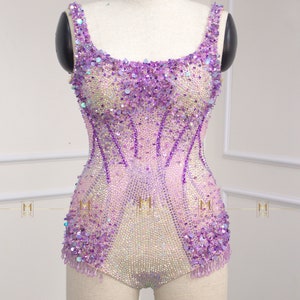 Traje de cuerpo completo con abalorios en color violeta más claro - Disfraces de cosplay